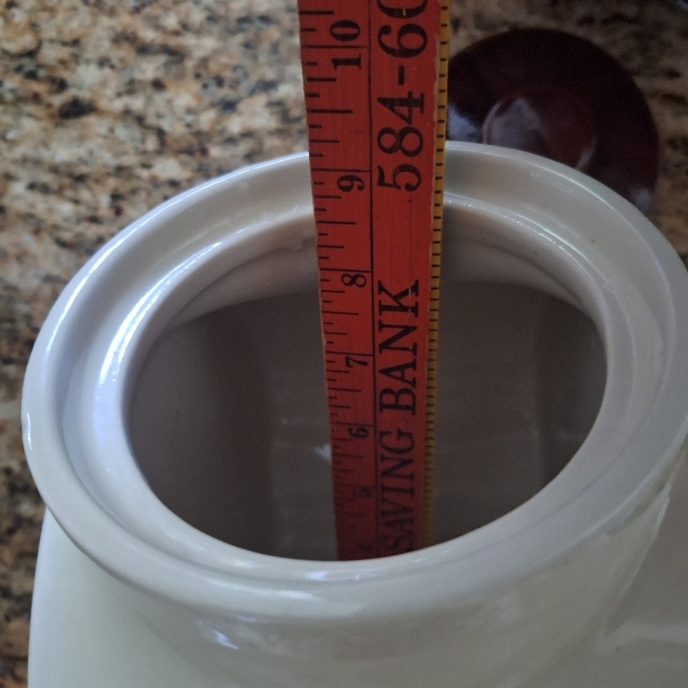 McCoy Cookie Jar - Picture 9 of 16